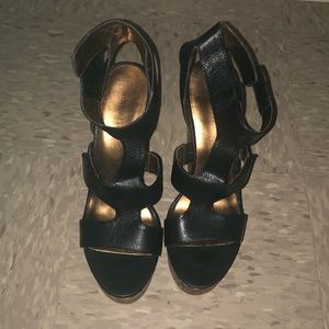 Nine West shoe